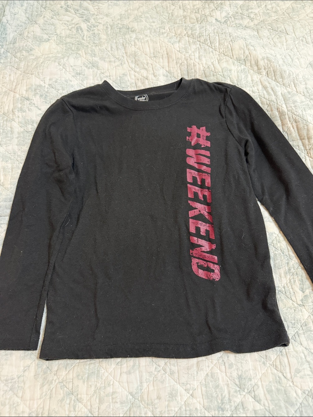 wonder nation Black Long-Sleeve Tee with Pink #WEEKEND Graphic